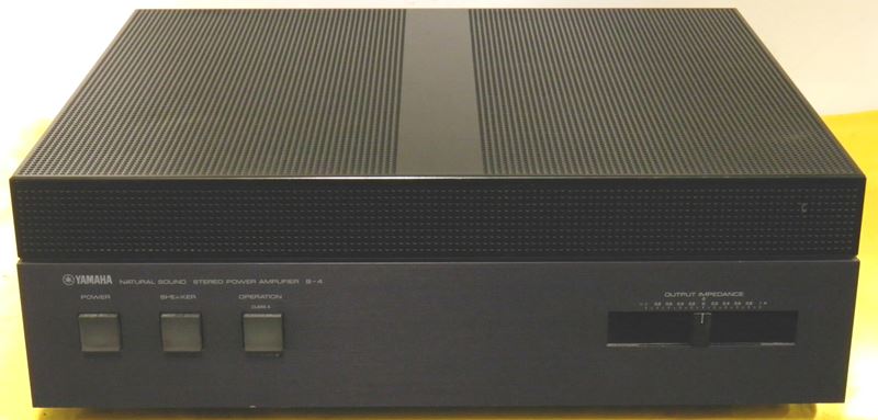 ヤマハ YAMAHA B4 パワーアンプ (B)