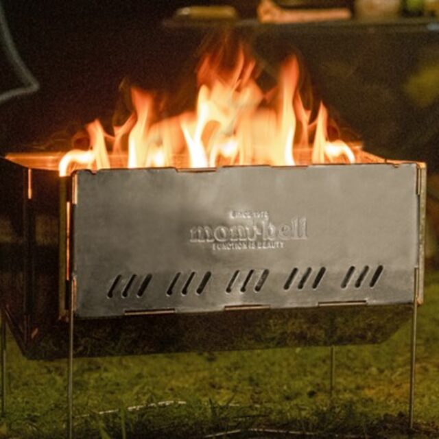 二次燃焼バッチリ！ 携行性や拡張性も優れるモンベルの焚火台で、優雅