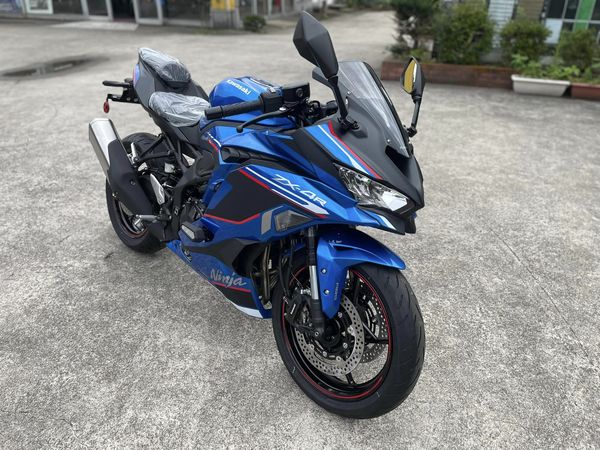 ☆Kawasaki ZX-4R SE 2024年モデル☆ | バイク販売・メンテナンス