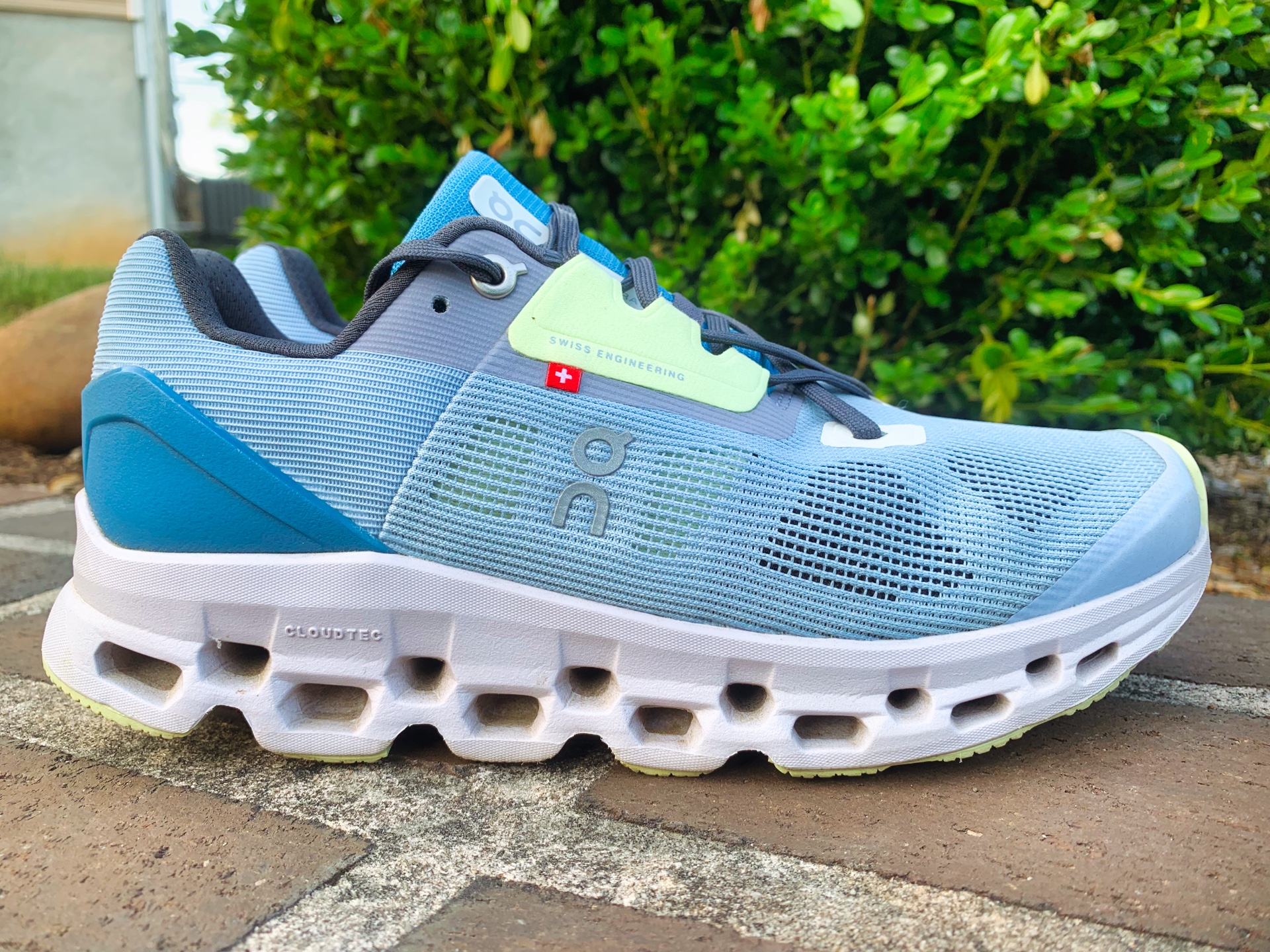 On Cloudstratus 2 Review | Running Shoes Guru