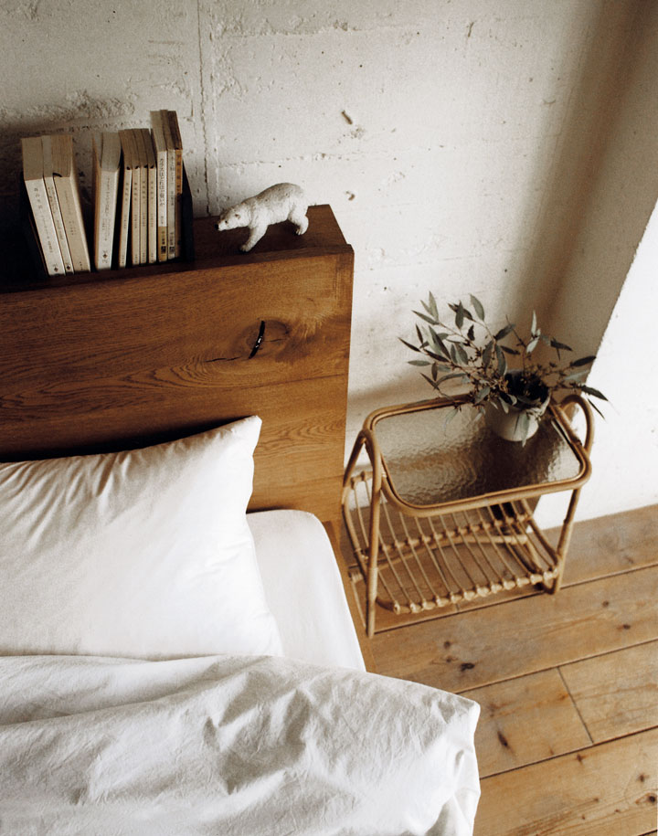 RT SIDE TABLE | TRUCK FURNITURE