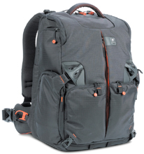 カタ、プロ用一眼レフカメラ対応のスリングバッグ - デジカメ Watch Watch