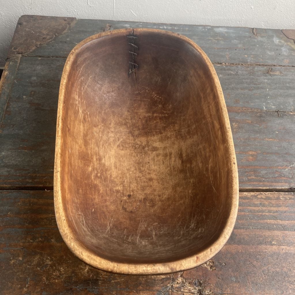 北欧アンティーク】スウェーデン 18-19世紀 手彫り木製ボウル - 素朴な