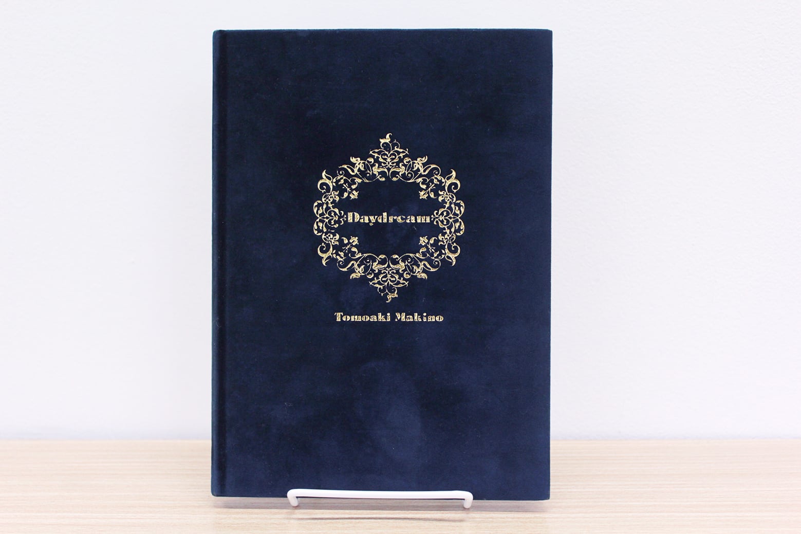 牧野智晃 写真集「Daydream」 サイン入り | art shop / nap store