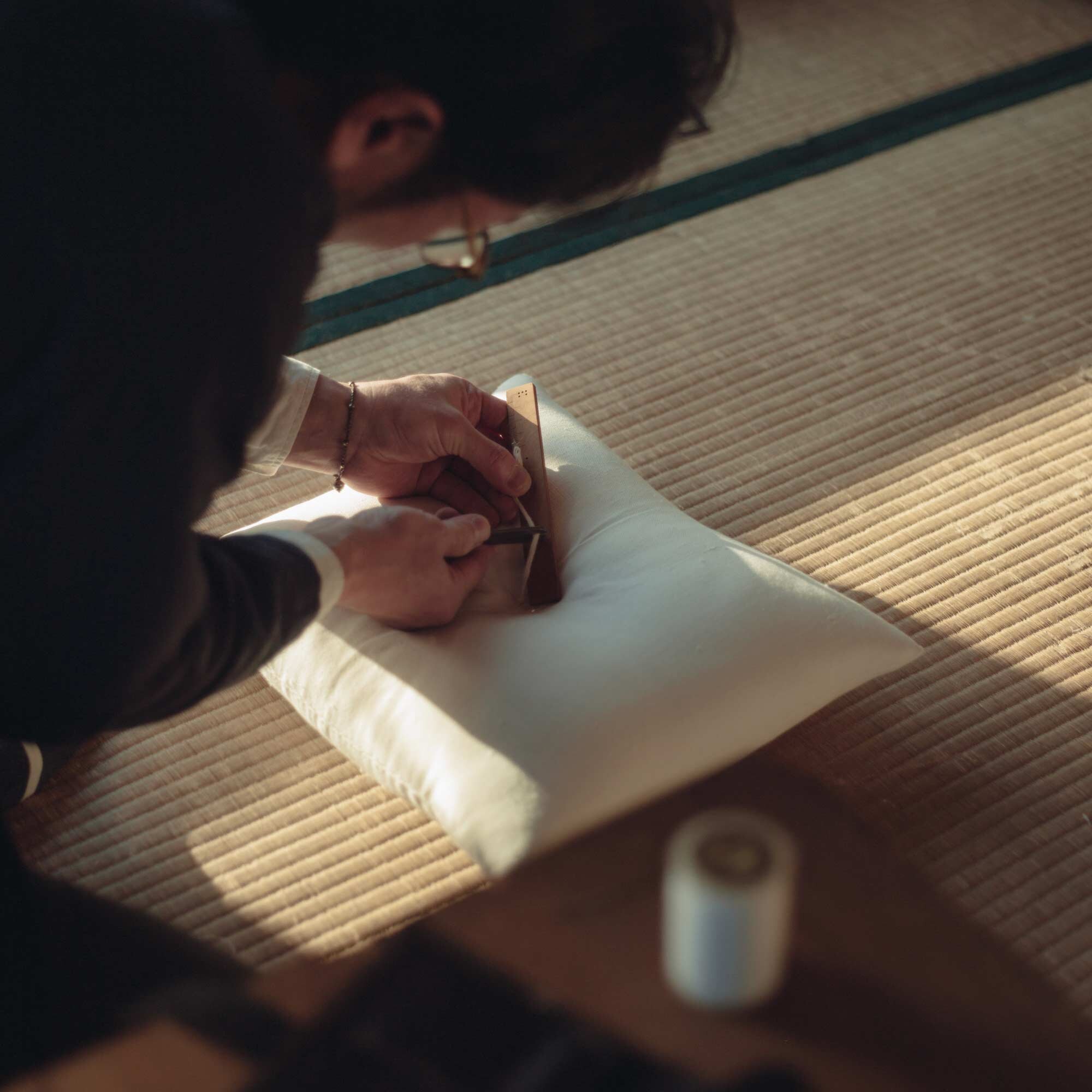 白い座布団 — 御茶屋跡