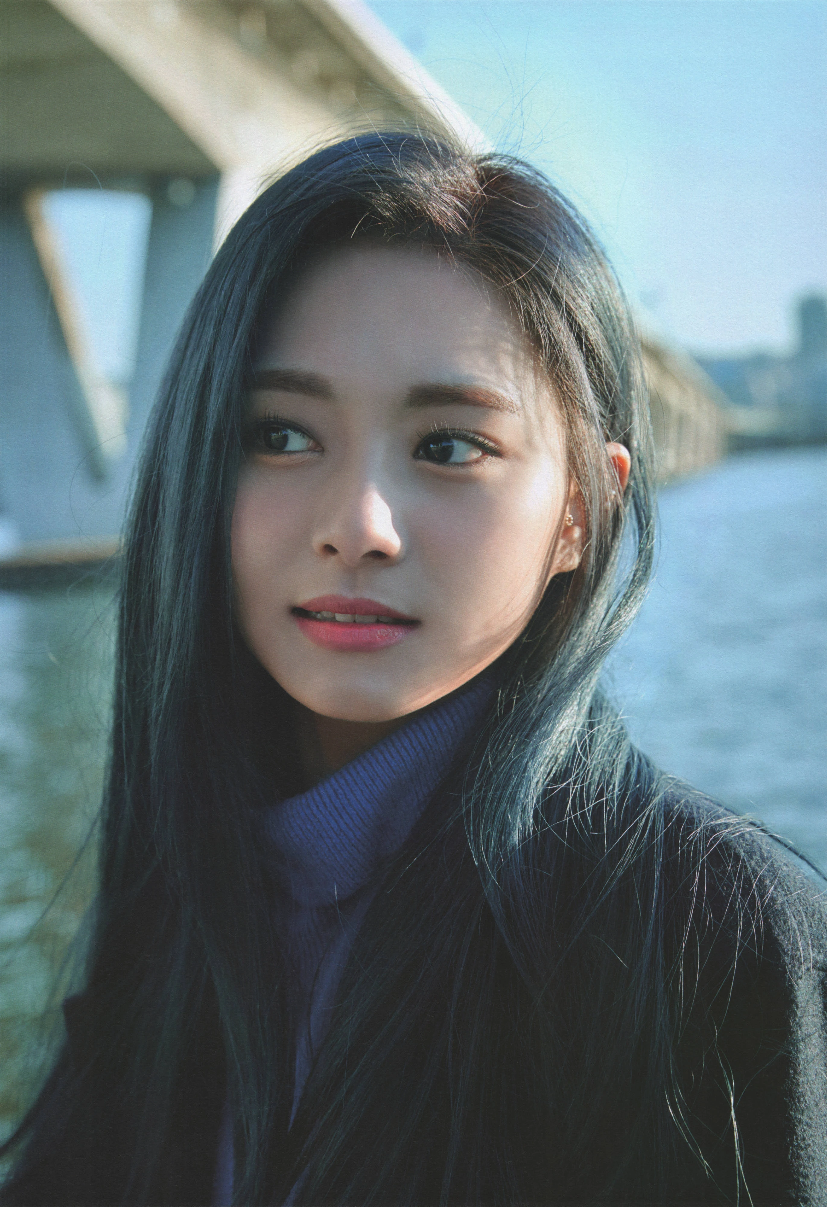 Yes, I am Tzuyu 1st Photobook [SCANS] — HQ K-pop Photos | kpopping