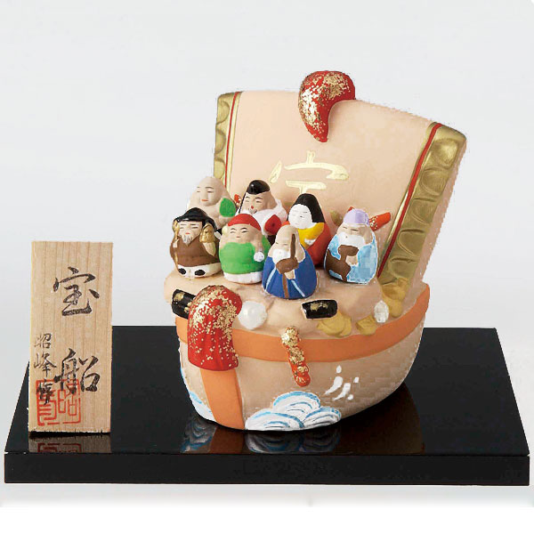 楽天市場】九谷焼 縁起置物 7号 七福神宝船 盛 飾り K8-1650 台・敷物