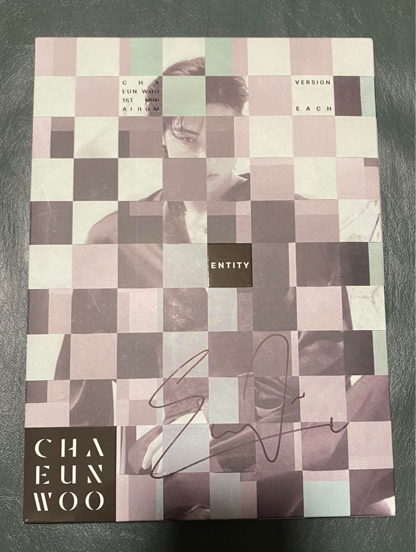 チャウヌ ENTITY 直筆サイン入り ASTRO Amazon.co.jp: チャウヌ直筆サイン入り2Lサイズ写真…Cha Eun-woo