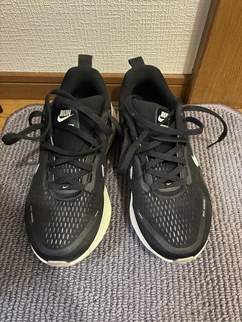 ナイキ　ボメロ18 ブラック　23cm 楽天市場】ナイキ ボメロ 18 NIKE W Vomero 18 ブラック/ダーク