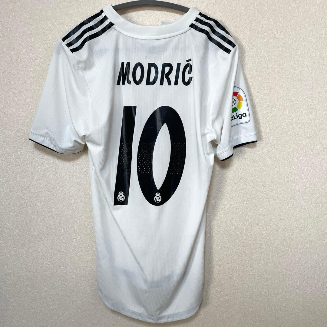 【正規品】レアル 18/19 ホーム モドリッチ O オーセン CWC＋リーガ サッカー モドリッチ ユニフォーム レアル」の人気商品一覧 | 安い商品