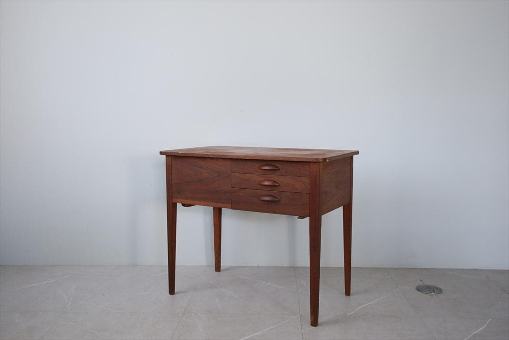 英国アンティーク木製ソーイングテーブル/裁縫箱/机/メイクボックス(92-54) 楽天市場】ソーイングボックス 裁縫箱 ソーイングセット 木製 おしゃれ