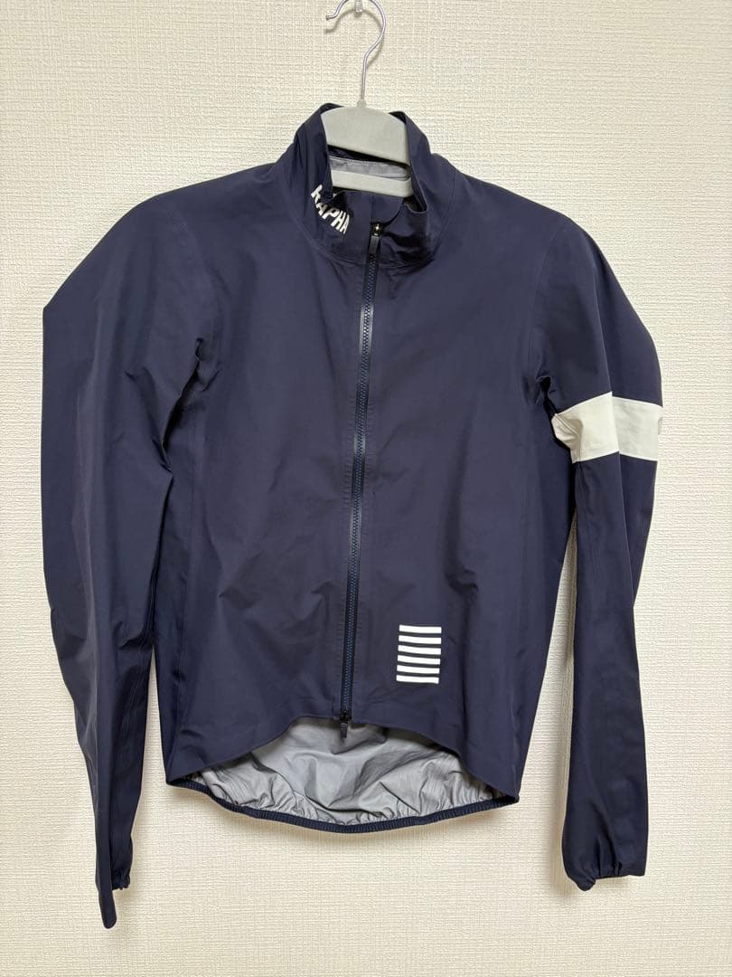 RAPHA pro team GORE-TEX rain jacket Sサイズ RAPHA MEN'S PRO TEAM GORE-TEX RAIN JACKET BLUE/OFF-WHITE | SILBEST